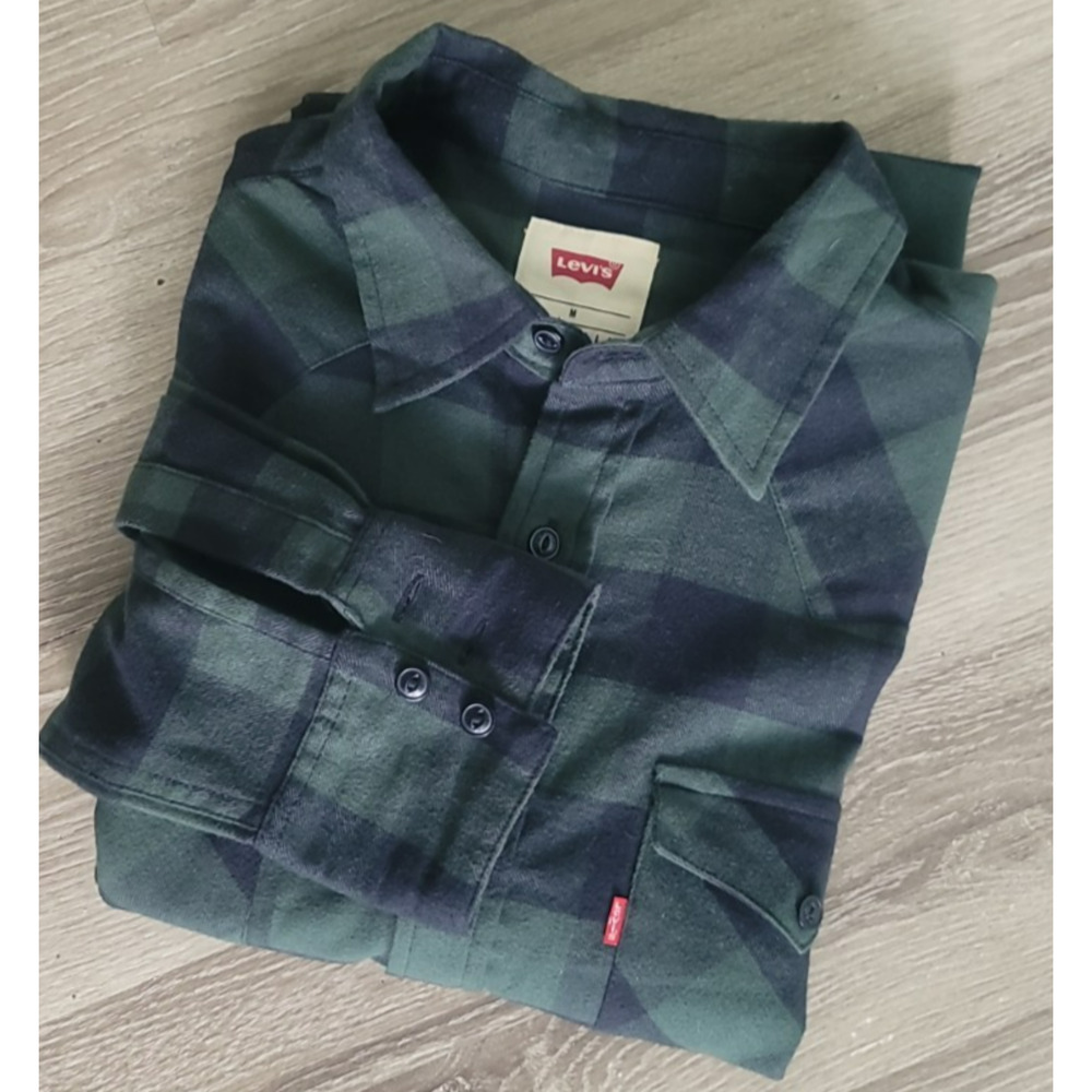 Levi's Men's Medium Pine Green Button Up Long Sleeve Shirt 'Dad Plaid' Flannel